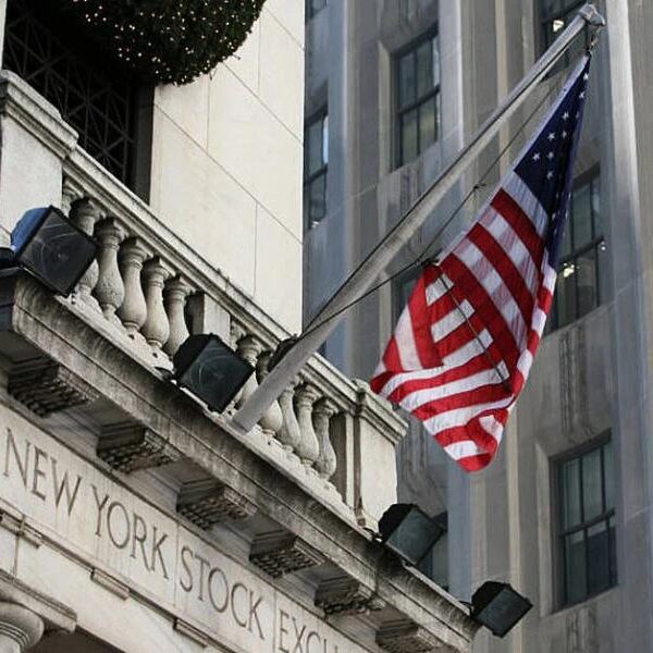 Акції Уолл-стріт різко впали після найгіршого торгового дня з часів пандемії