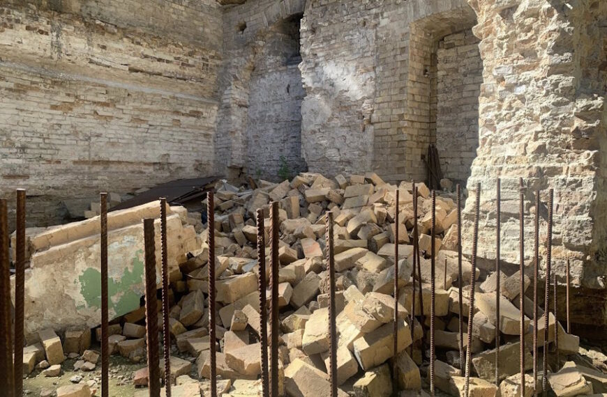 Активісти розповіли про стан залишків палацу Розумовських