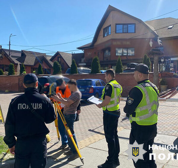 На заповідній території підприємець побудував елітне кафе