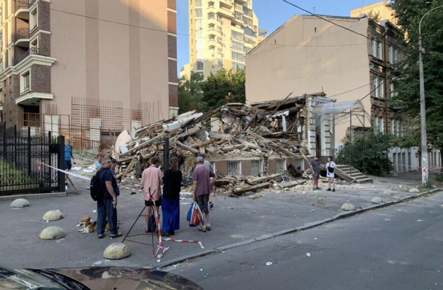 У Києві розпочалася реставрація знесеної історичної садиби