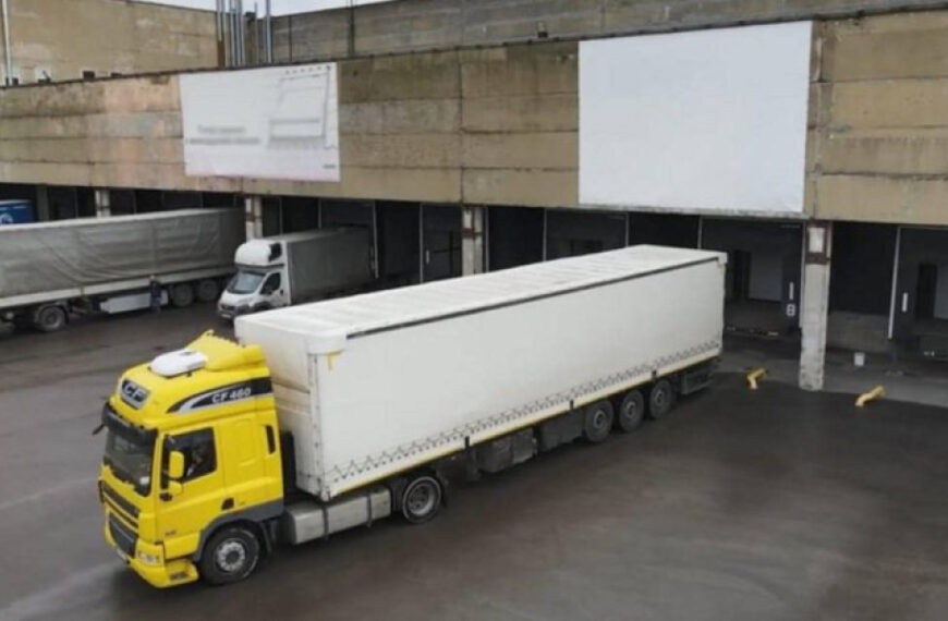 Один з найбільших українських рітейлерів розповів, чому придбав складський комплекс під Києвом