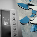 Які горнятка не підходять для мікрохвильової печі – чому так