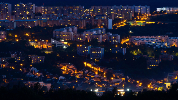 “СвітлоДім”: Кому доступні кошти на енергостійкість оселі?