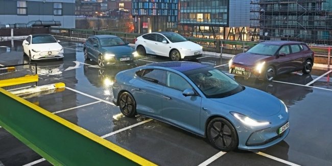 Зимовий тест запасу ходу: 5 популярних електрокарів у Британії.