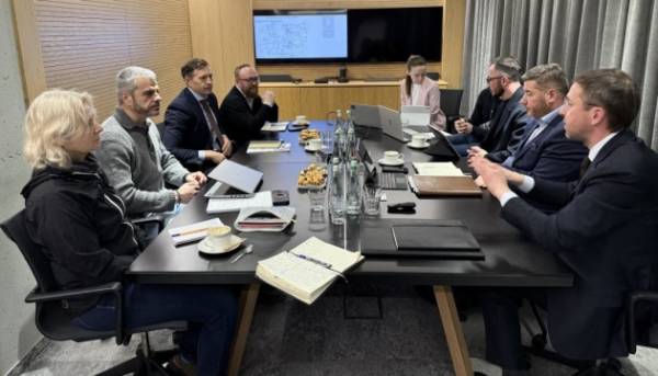 “Нафтогаз” презентував європейським союзникам проєкт відновлення “Дружби”.