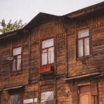 Понад двохсотрічні будівлі: як живуть найдавніші споруди Дніпра сьогодні