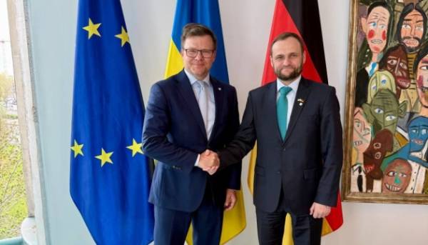 Кулеба і міністр екології Німеччини обговорили майбутню взаємодію.