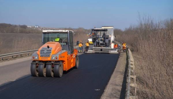 В Україні відновили понад 3,5 мільйони “квадратів” дорожнього покриття цього року