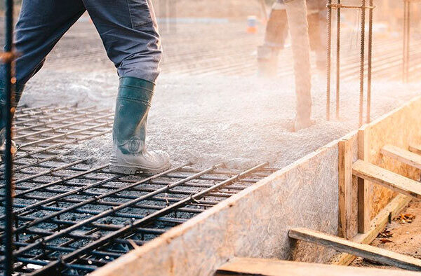 Бетон від виробника «Промбудцентр»: від приватного будівництва до промислових об’єктів