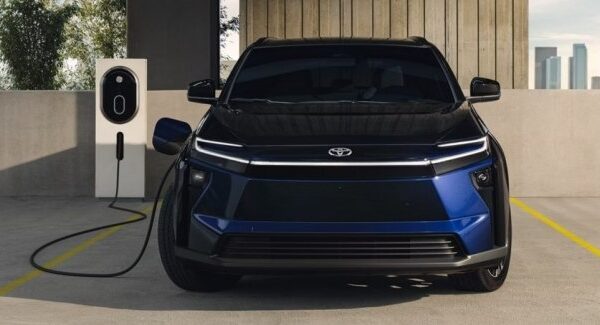 Toyota bZ електричний кросовер: збільшений запас ходу.