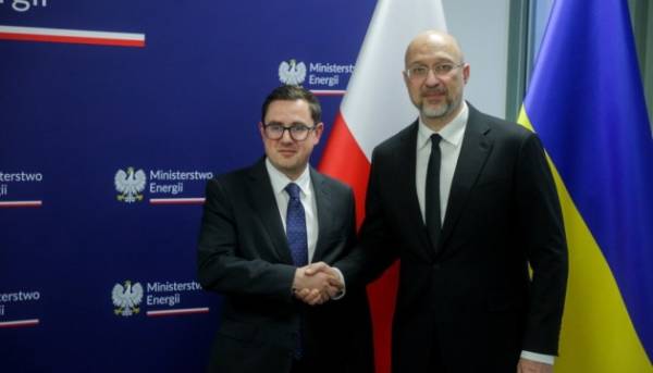 Шмигаль переговорив з польським міністром енергетики про надання устаткування для теплоенергетики.