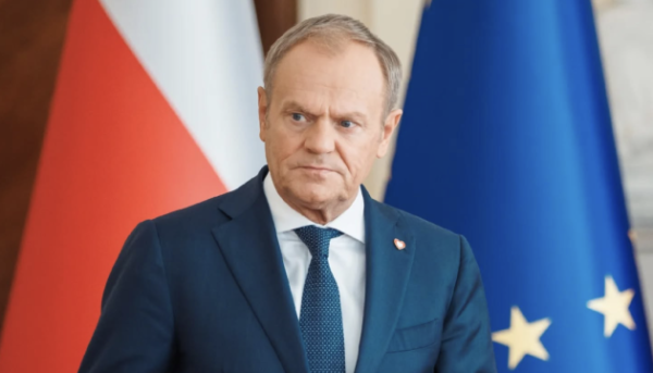 Туск сподівається на участь Зеленського у конференції щодо відновлення України в Гданську