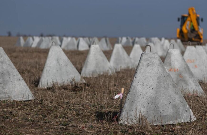 Україна зводить велику оборонну лінію — WSJ