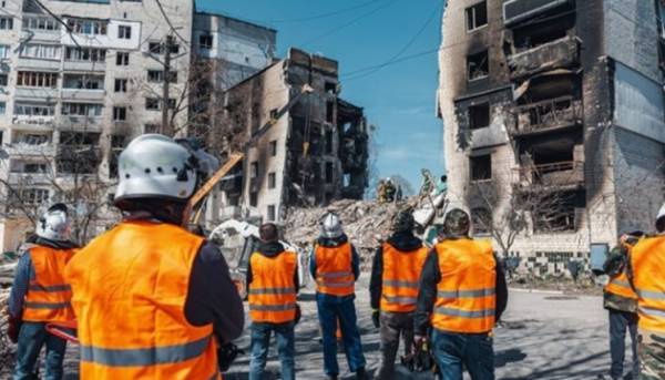 Новий механізм для оперативної ліквідації наслідків російських атак: створення національних бригад відновлення.