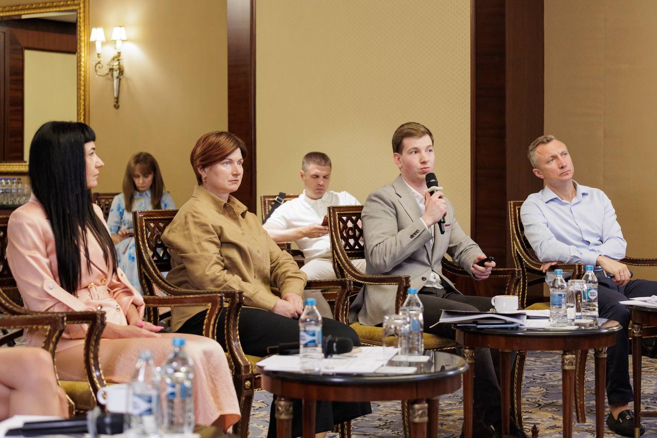 Огляд будівельного ринку України