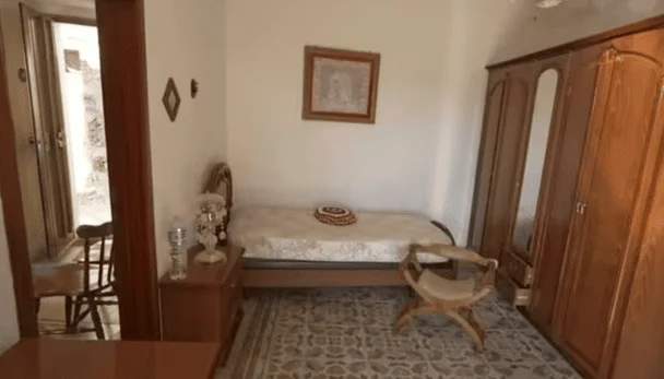 Кімната в будинку подружжя