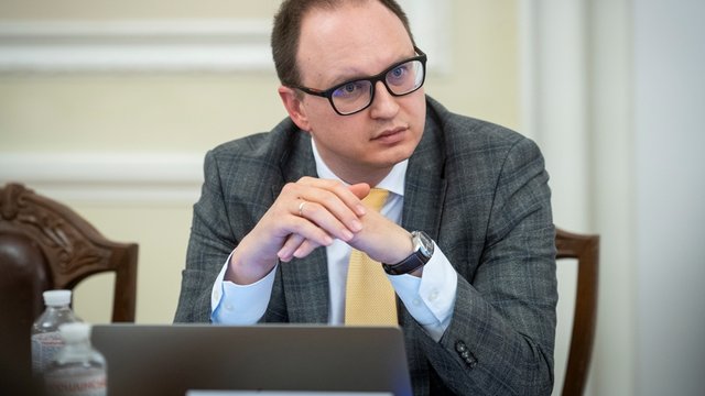 Зовнішнє перестрахування, й без того мале для України, впало ще більше