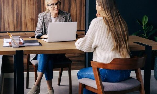 Державна служба зайнятості: 181 тисяча українців знайшли роботу за 7 місяців