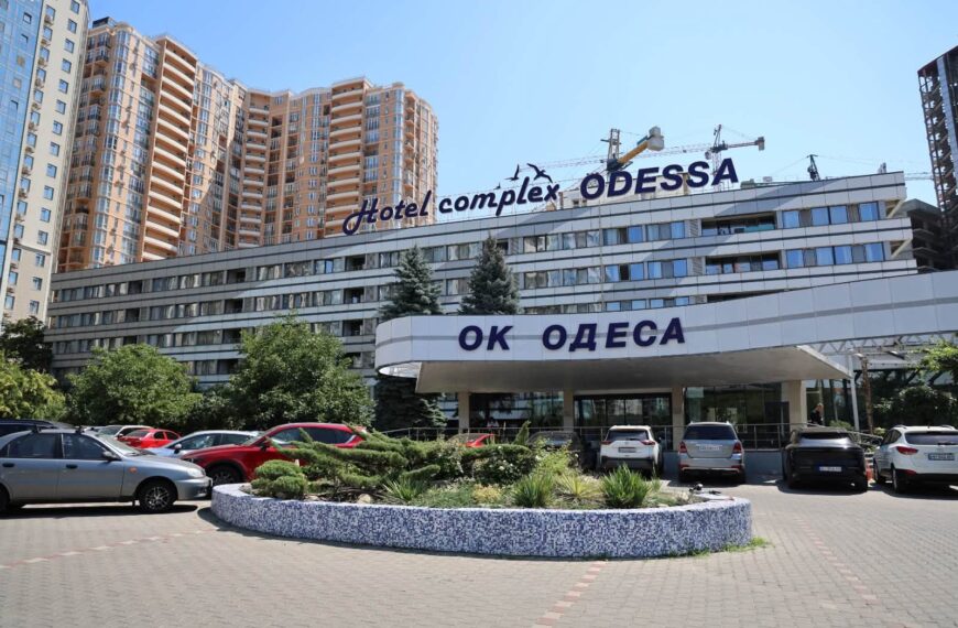 Готель “Одеса” може стати прихистком для переселенців