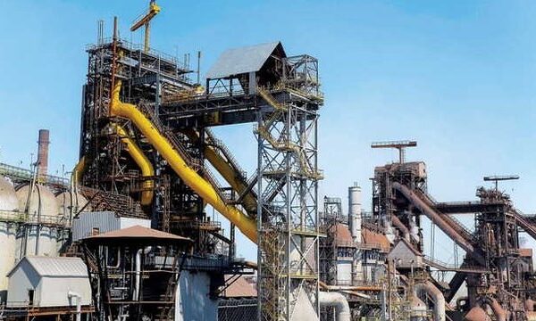Запоріжсталь” зупинилася: ворожі обстріли виявилися нищівними