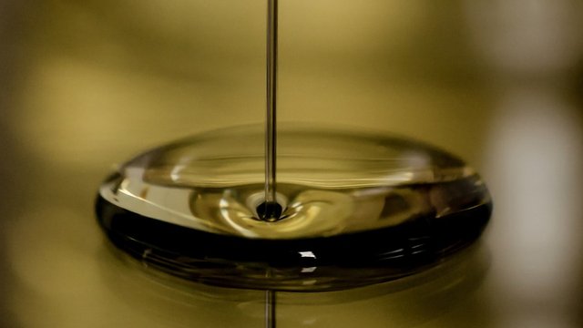 АМКУ закликає переглянути податки на ринку пального під час кризи