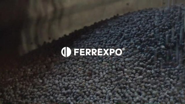 Ferrexpo призупинила виробництво в Україні, вражене ворожим судном із окатками буксирується у порту