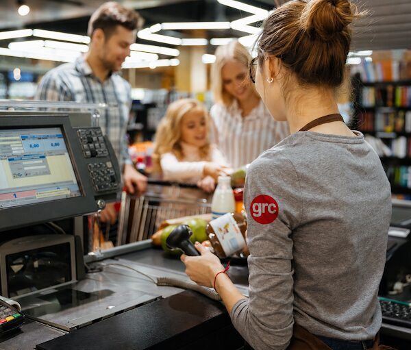 Ритейл України: куди зникають продавці та як бізнес шукає кадри у 2026