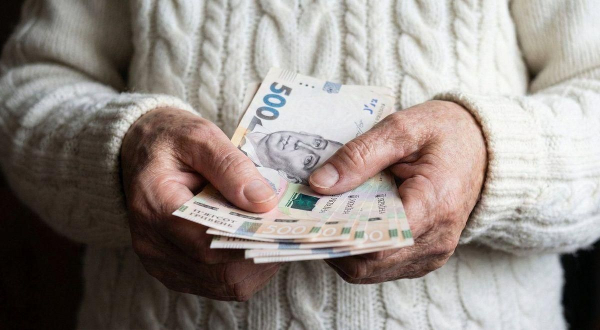 Пенсії після 65: у вересні зростуть виплати для певних категорій українців