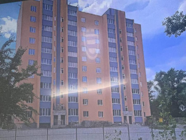 Забудовнику в Кременчуці загрожує скорочення терміну оренди землі через зайвий поверх