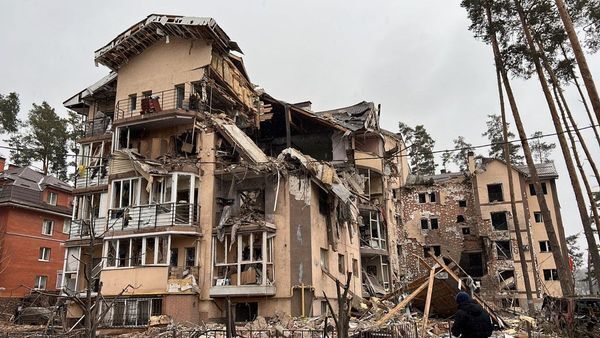 Швеція фінансує знесення п’яти знищених війною будівель в Ірпені