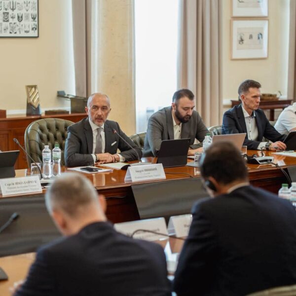 НБУ зберігає макропрогноз, але потребує зовнішньої допомоги