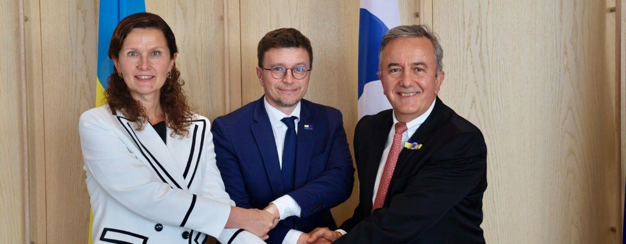 Райффайзен Банк та ЄБРР підписали угоду про гарантію розподілу ризиків.