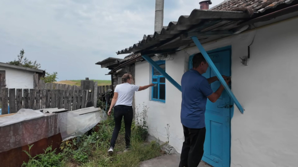 Подружжя з Бахмута облаштовує життя на новому місці: плани на велику ділянку