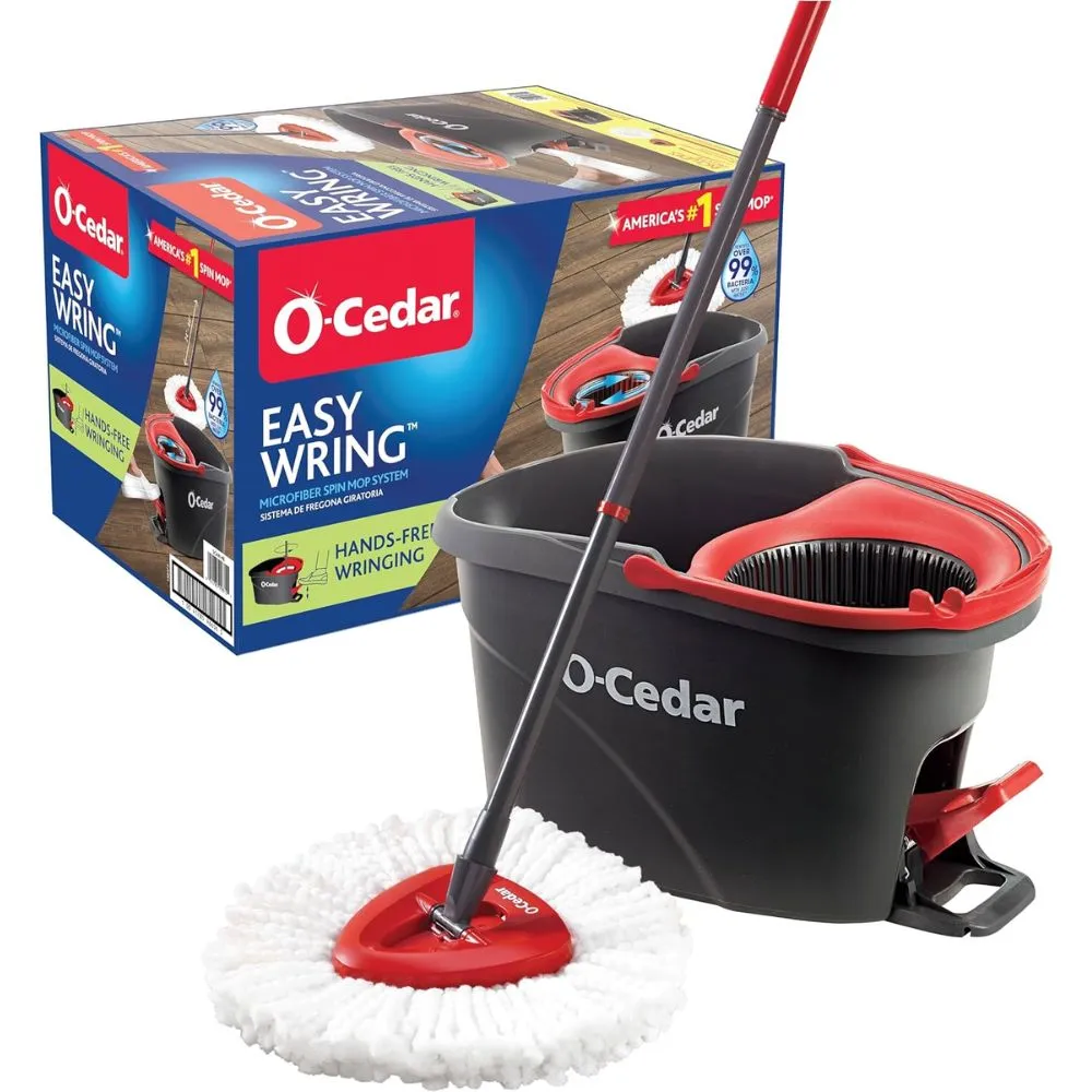 Система швабри з відром O-Cedar EasyWring з мікрофібри на білому тлі